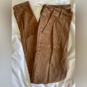 *NEW W/O TAGS* Women’s American Eagle Next-Level Stretch High-Rise Jean, Size 8